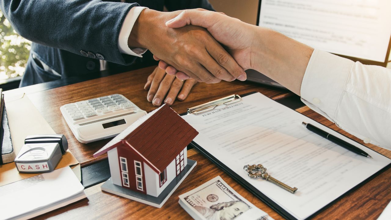 Why Isn’t Your Arizona Home Selling in Today’s Market? header image.