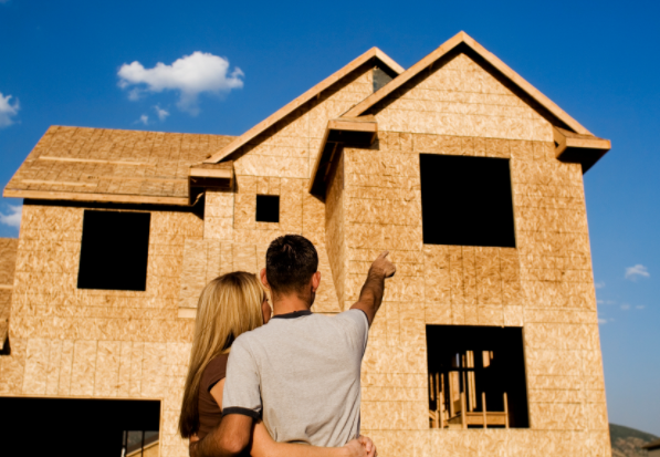 8 Important Questions to Ask When Buying a New Build Construction Home header image.