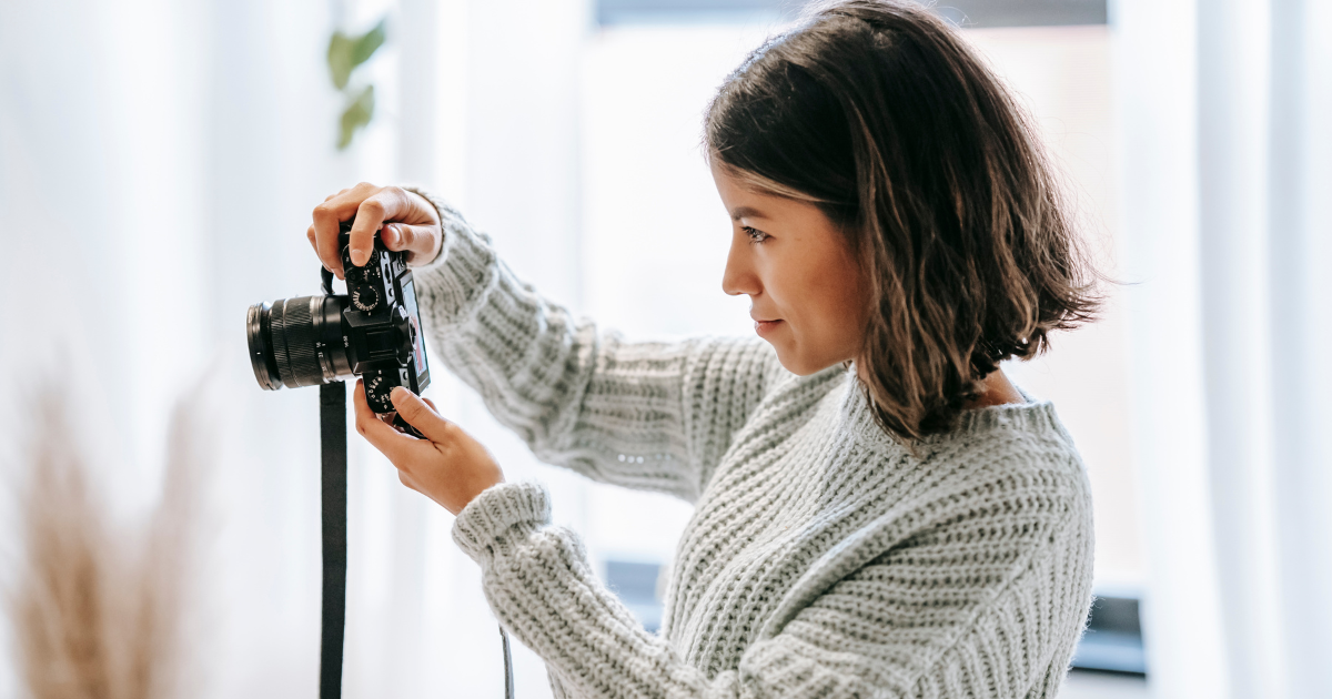 The Role of Photography and Videography in Home Selling header image.