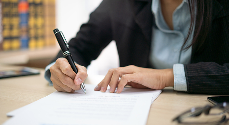 Things to Avoid After Applying for a Mortgage header image.