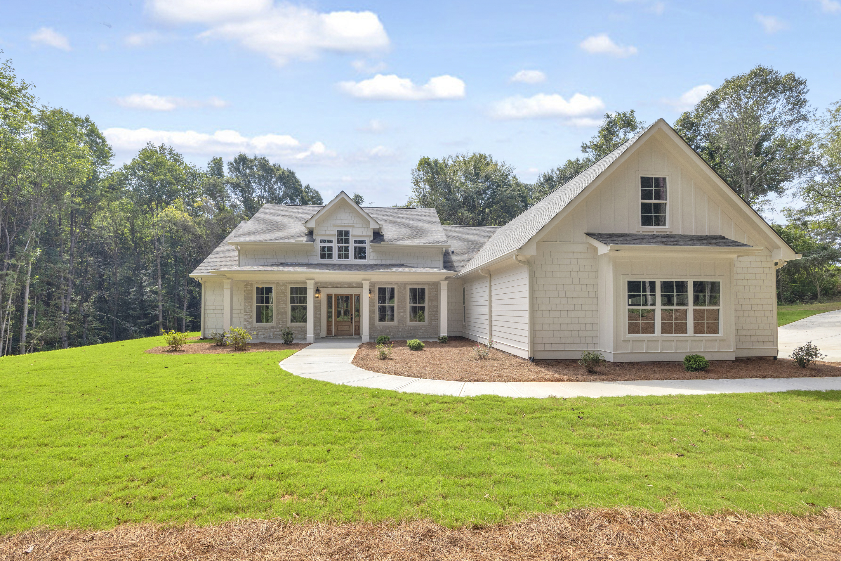 Building a Custom Home With Your Spouse | Jackson County GA header image.