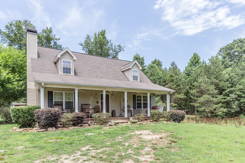 OPEN HOUSE: Beautiful Banks County Home! header image.