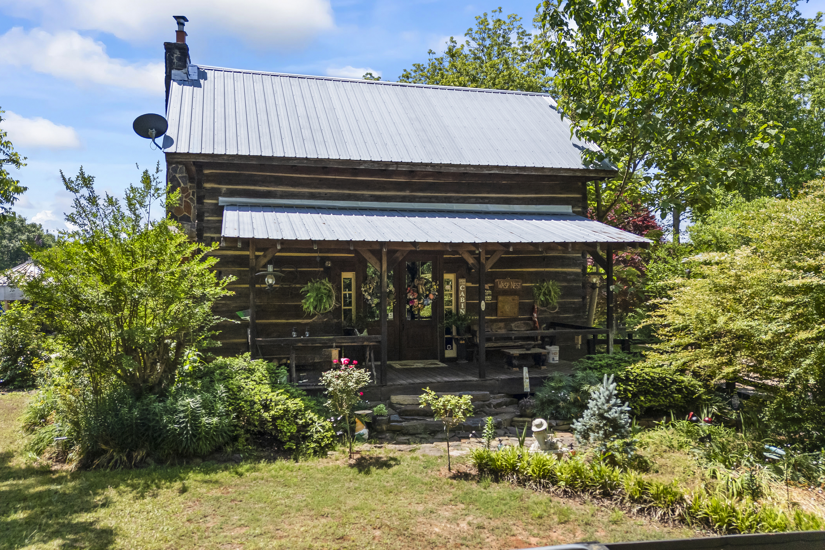 The Rise of Mini Farms: Start Your Homestead Dream in North East Georgia header image.