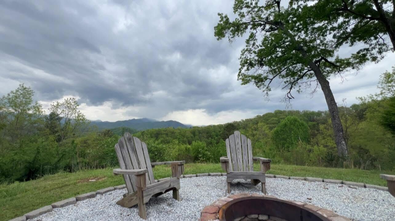 Designing the Perfect North East Georgia Outdoor Living Space header image.
