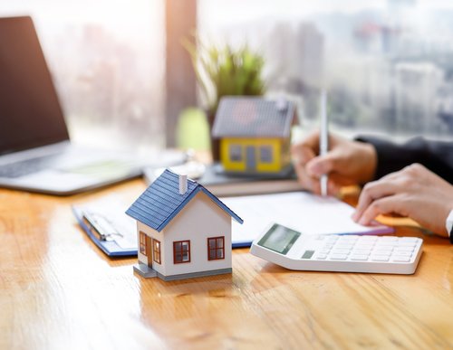 Finding the Right Loan for You header image.