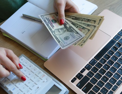 How to Determine Your Budget for Buying a Home: A Step-by-Step Guide header image.