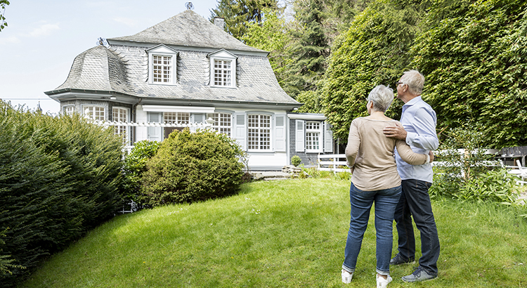 Is It Time To Sell Your Second Home? header image.