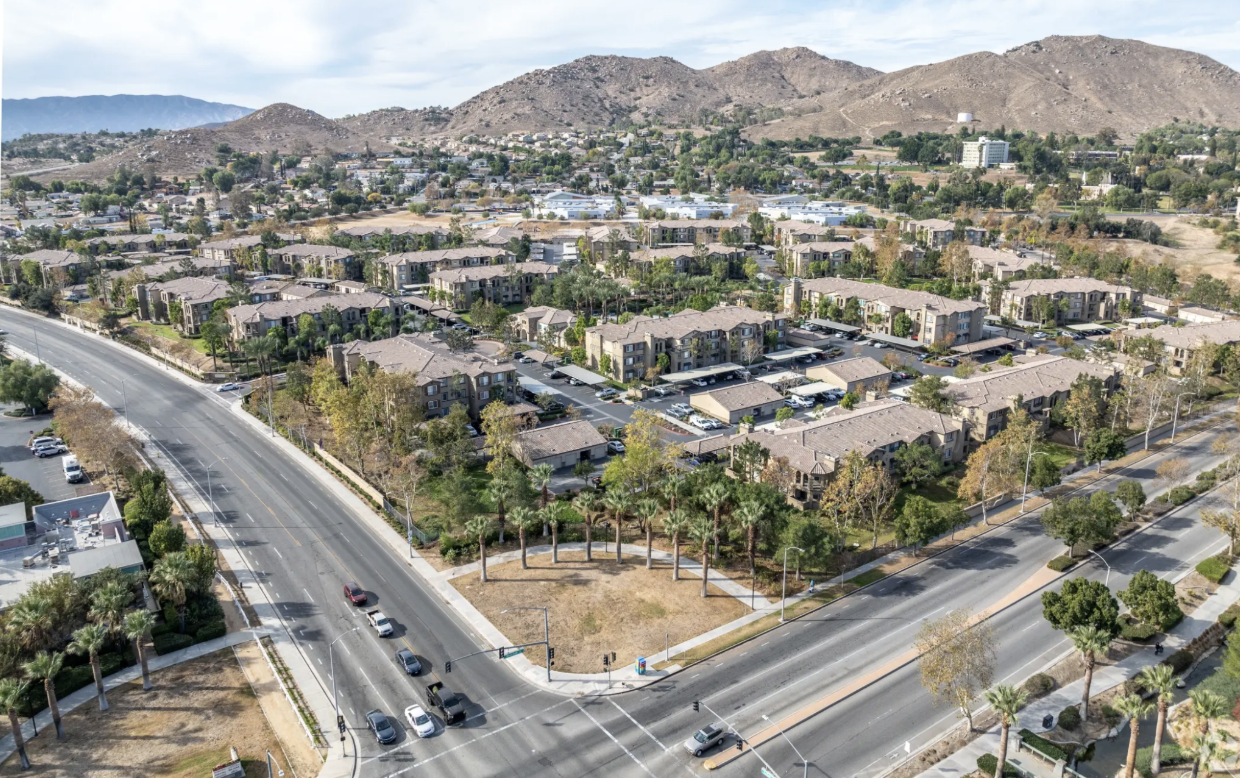 Inland Empire Multifamily Market Update header image.
