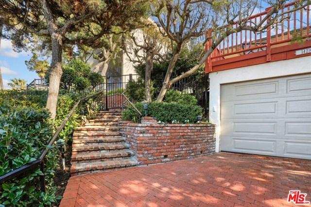 Home For Sale in Los Angeles, CA header image.