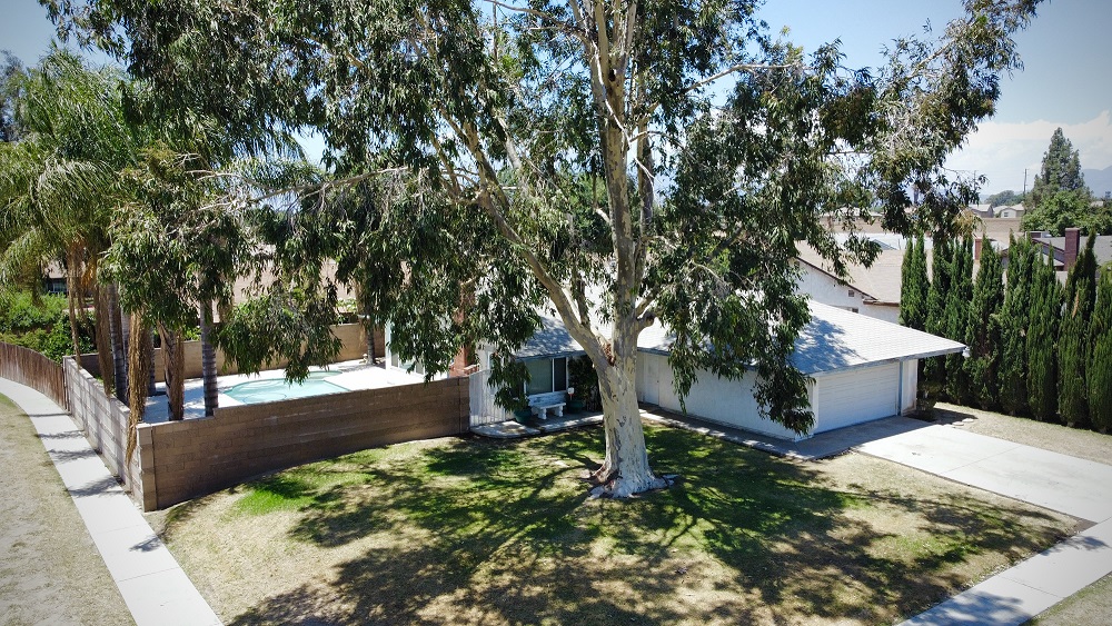 Home For Sale in San Bernardino, CA header image.