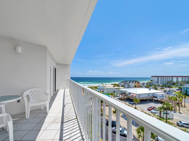 Newly Priced Seacrest Condo Unit 707 header image.