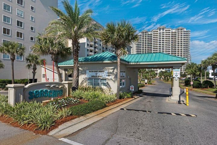 Just Sold Garden Villa Unit 40A header image.