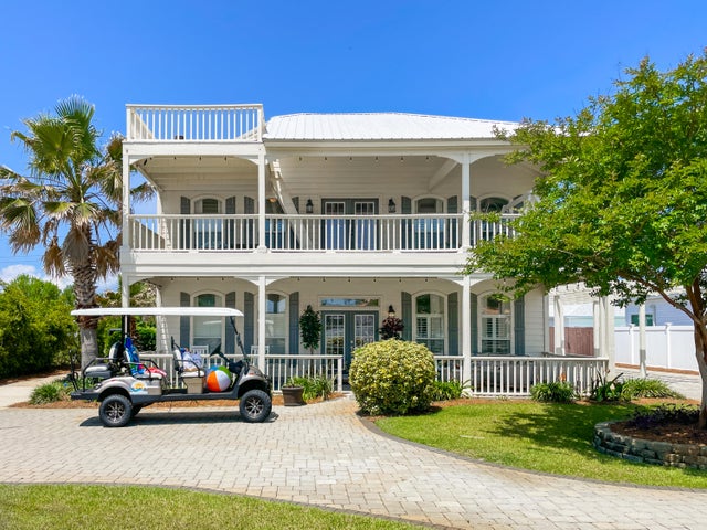Just Listed 4421 Luke Ave header image.