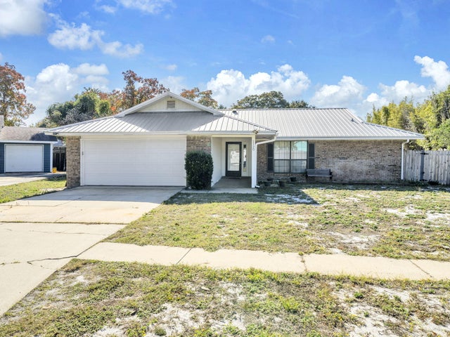 Just Listed 1120 Quail Circle header image.