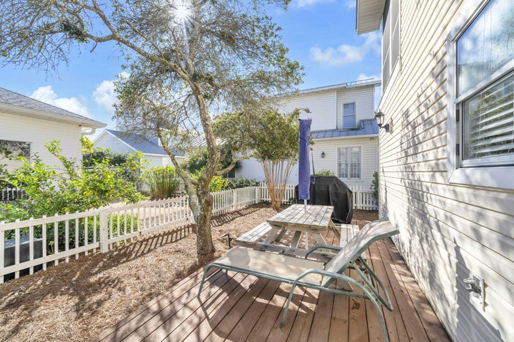 Newly Priced 4453 Clipper Cove header image.