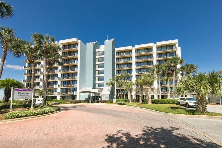 Just Listed Bayside Condo Unit 6686 header image.