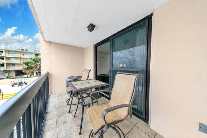 Just Listed Sundestin Unit 211 header image.