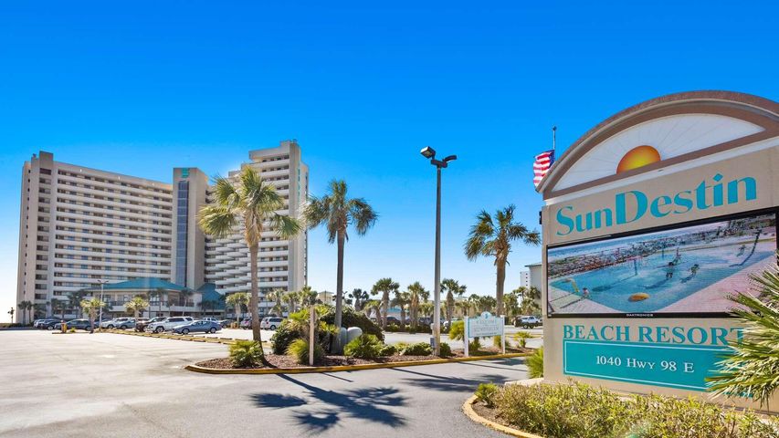 Just Sold Sundestin Unit 1004 header image.