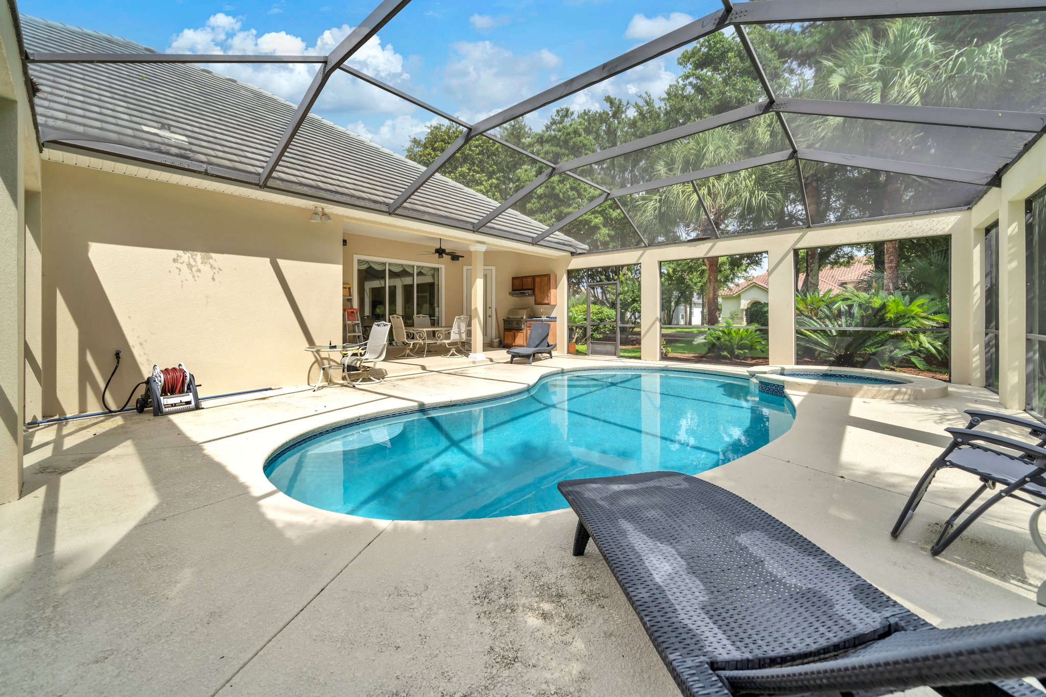 Just Listed 423 Maritime Court Destin, FL header image.