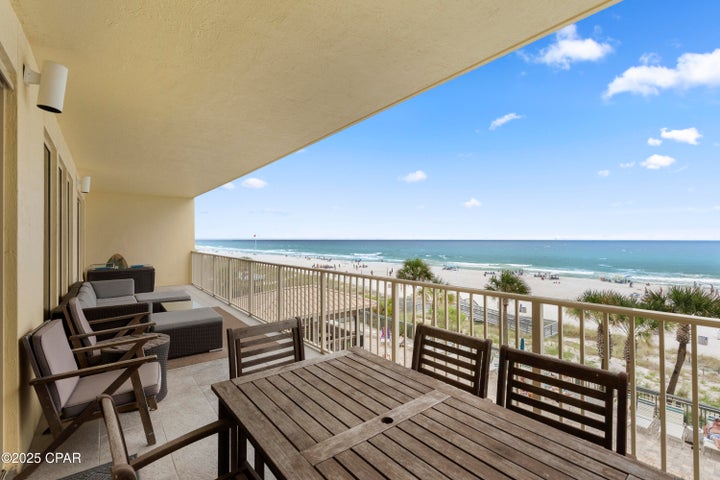 Just Listed Gulf Crest 302 header image.