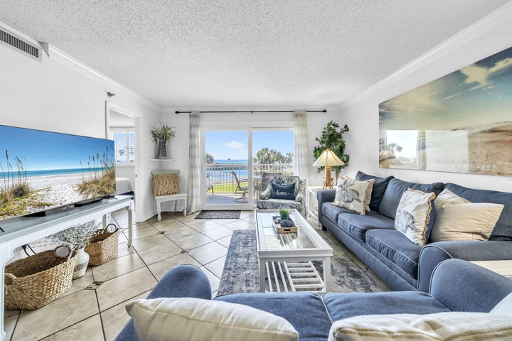 Just Listed Islander 203 header image.