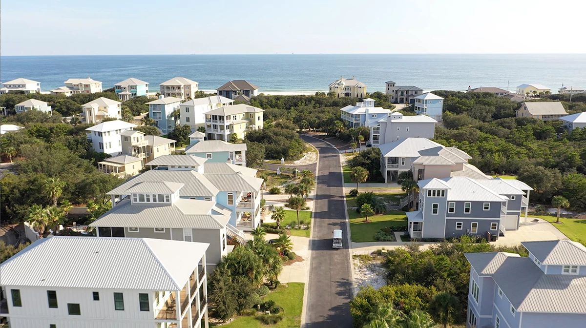 Guide to Buying a Vacation Home in Gulf Shores and Orange Beach header image.