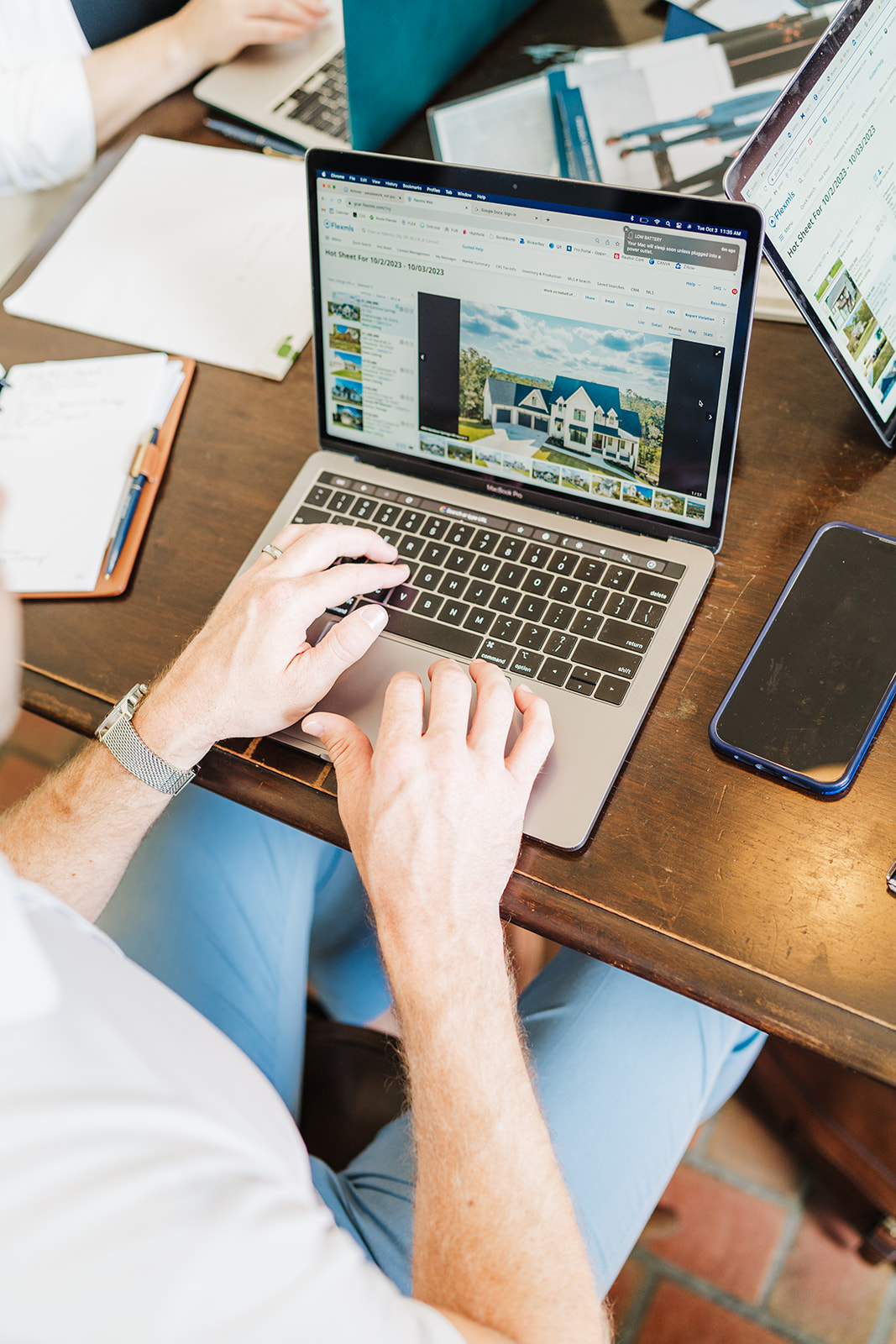 Renting vs. Buying in Chattanooga, TN: Which is Right for You? header image.