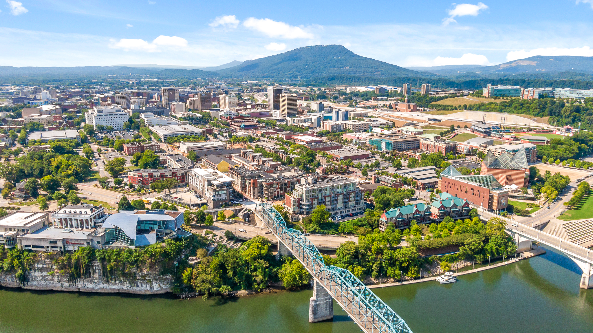 Why it's an Exciting Time to Move to Chattanooga header image.