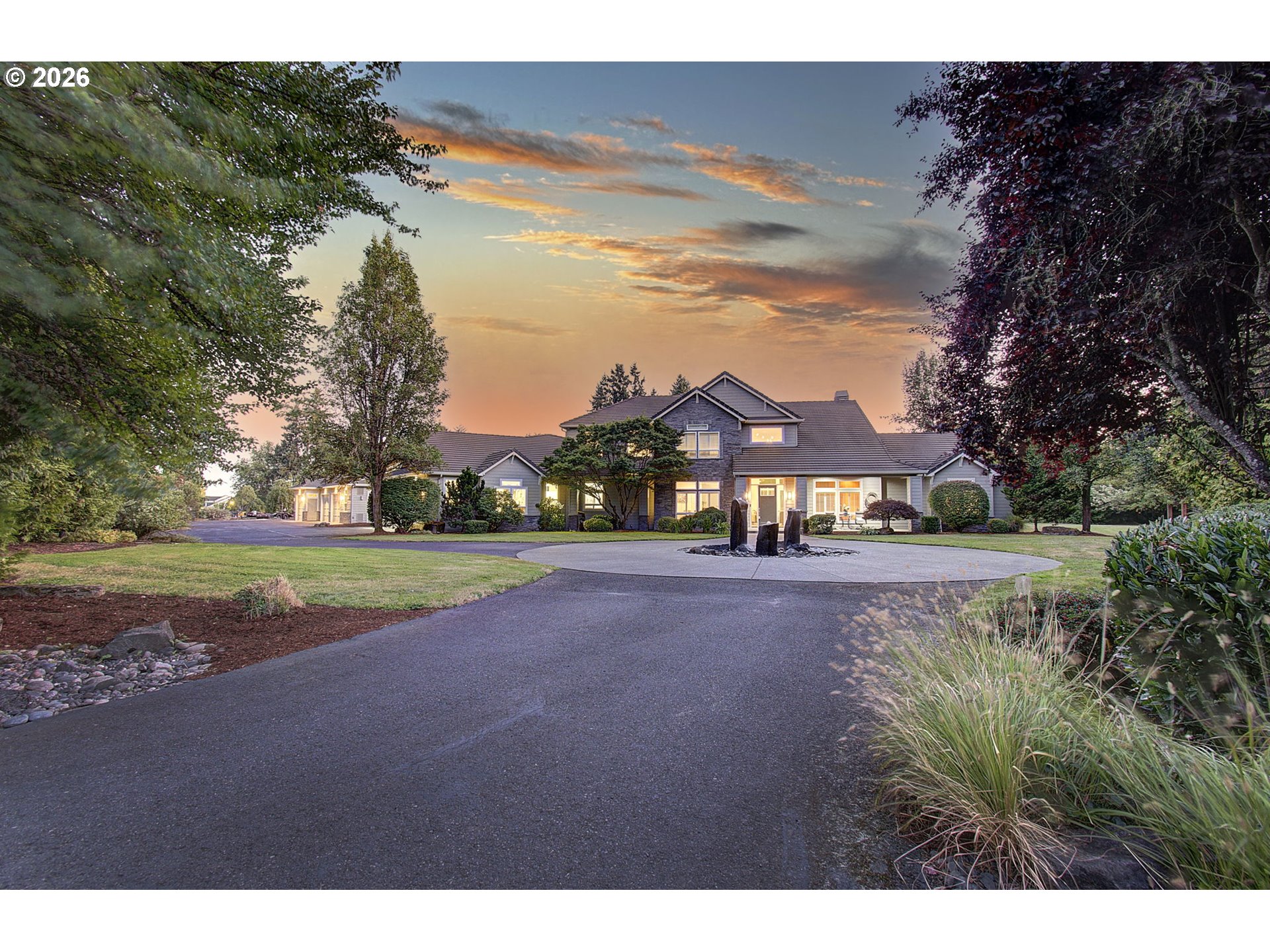 She Wasn’t Looking for a House. Then This One Came Along. header image.