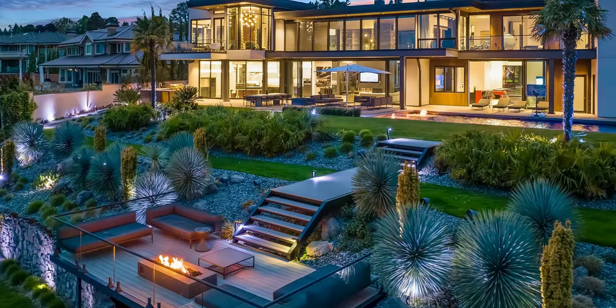 The Waterfront Oasis: A Record-Breaking Sale on the Columbia River header image.