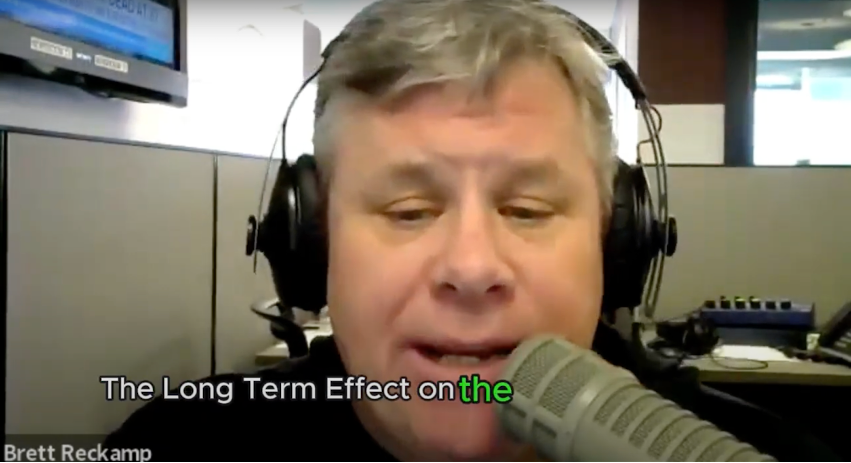 Downsizing: A Pet Parent’s Guide header image.