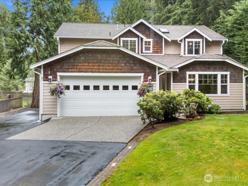 Timeless Craftsman Elegance Offered For The First Time header image.