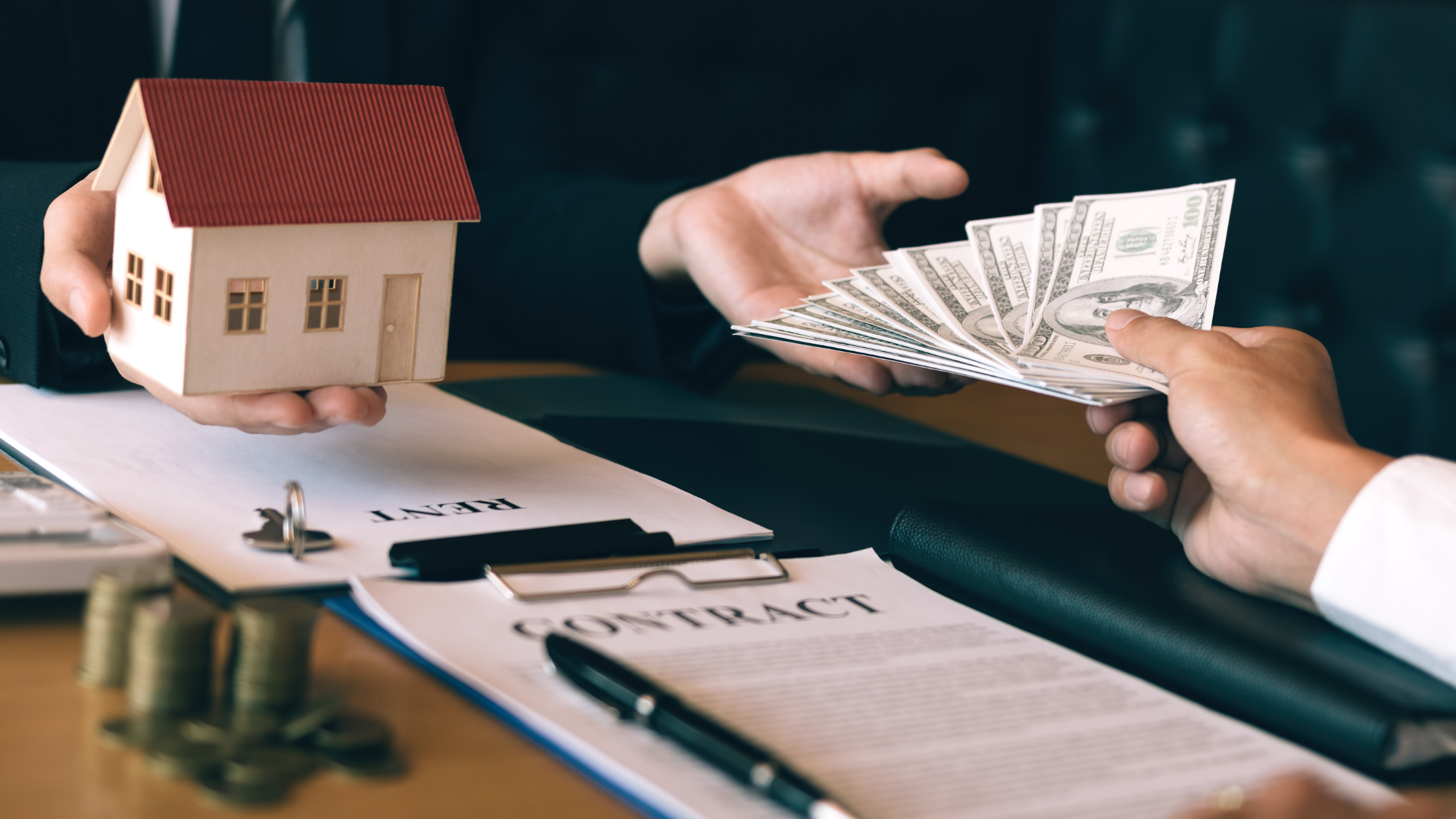 Unlocking the Benefits of Cash Offers in Real Estate header image.