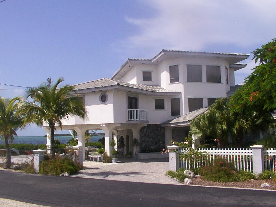 Maximizing Home Value with Born To Sell The Keys: A Strategic Approach header image.
