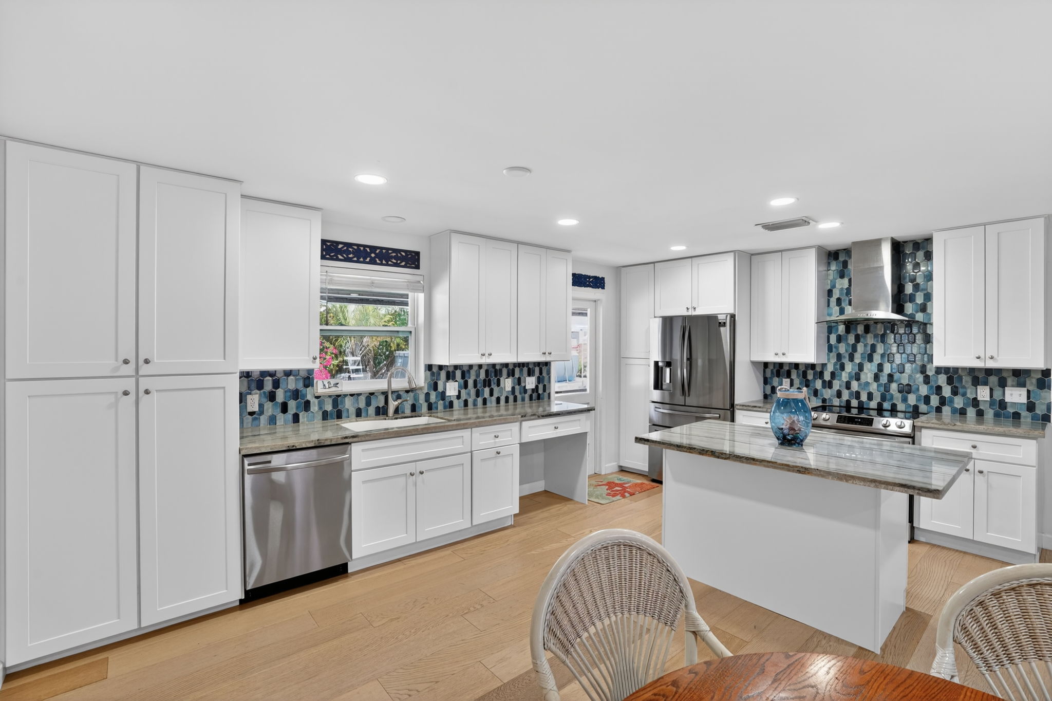 How Long Does It Take to Sell a Home in Key Largo? header image.