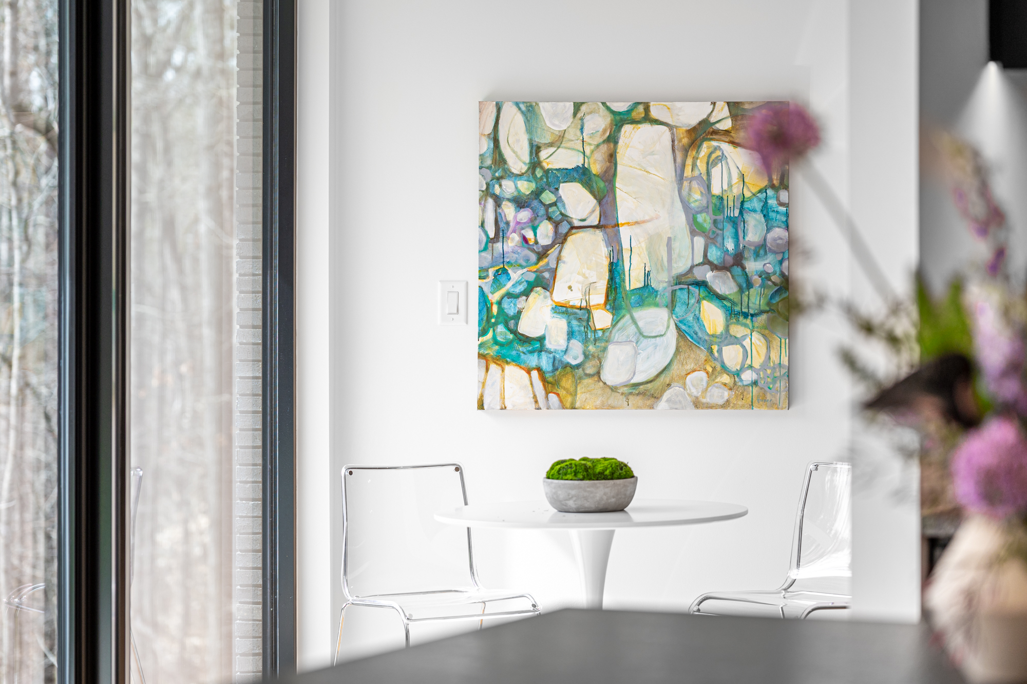 How to Hang Art in Your Home header image.