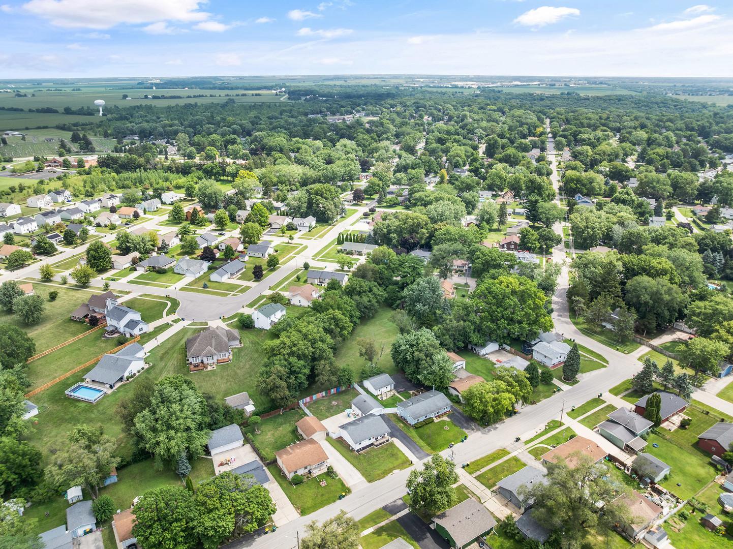 Why Real Estate Advice Isn't One-Size-Fits-All header image.