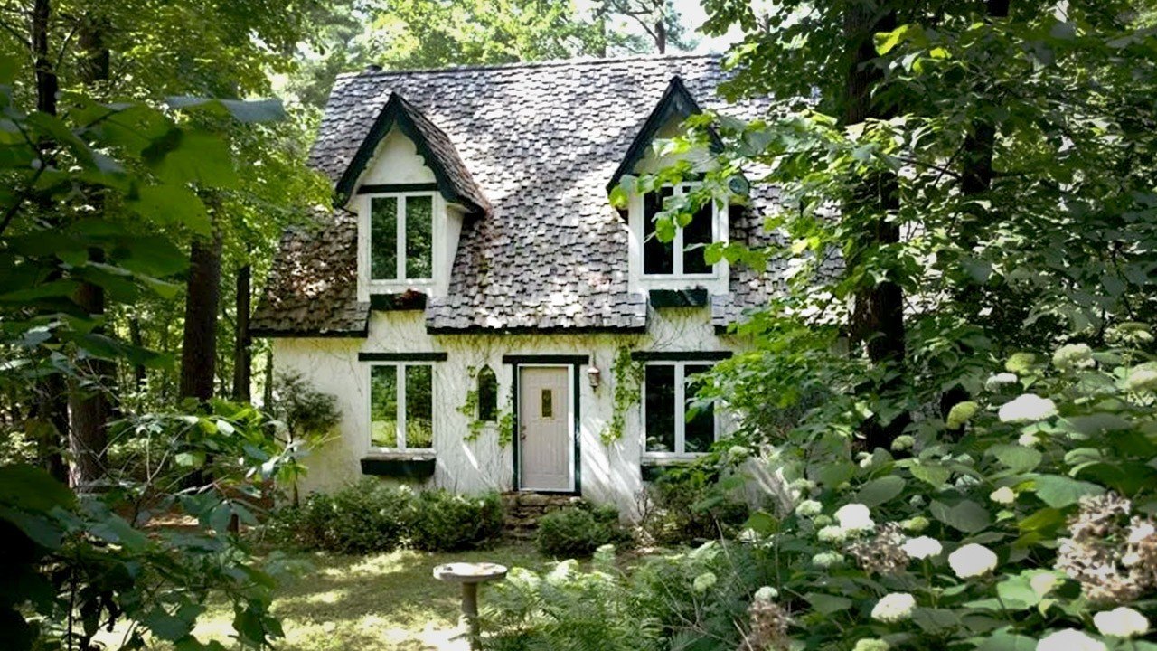 The Hidden Value of Knowing Your Home's Story header image.