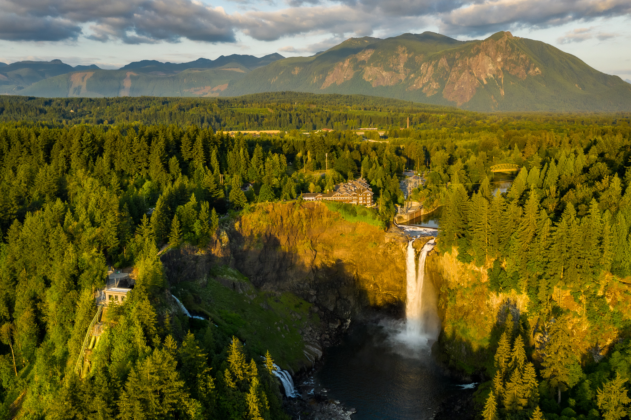 The Most Beautiful Place! Snoqualmie Falls, WA! header image.