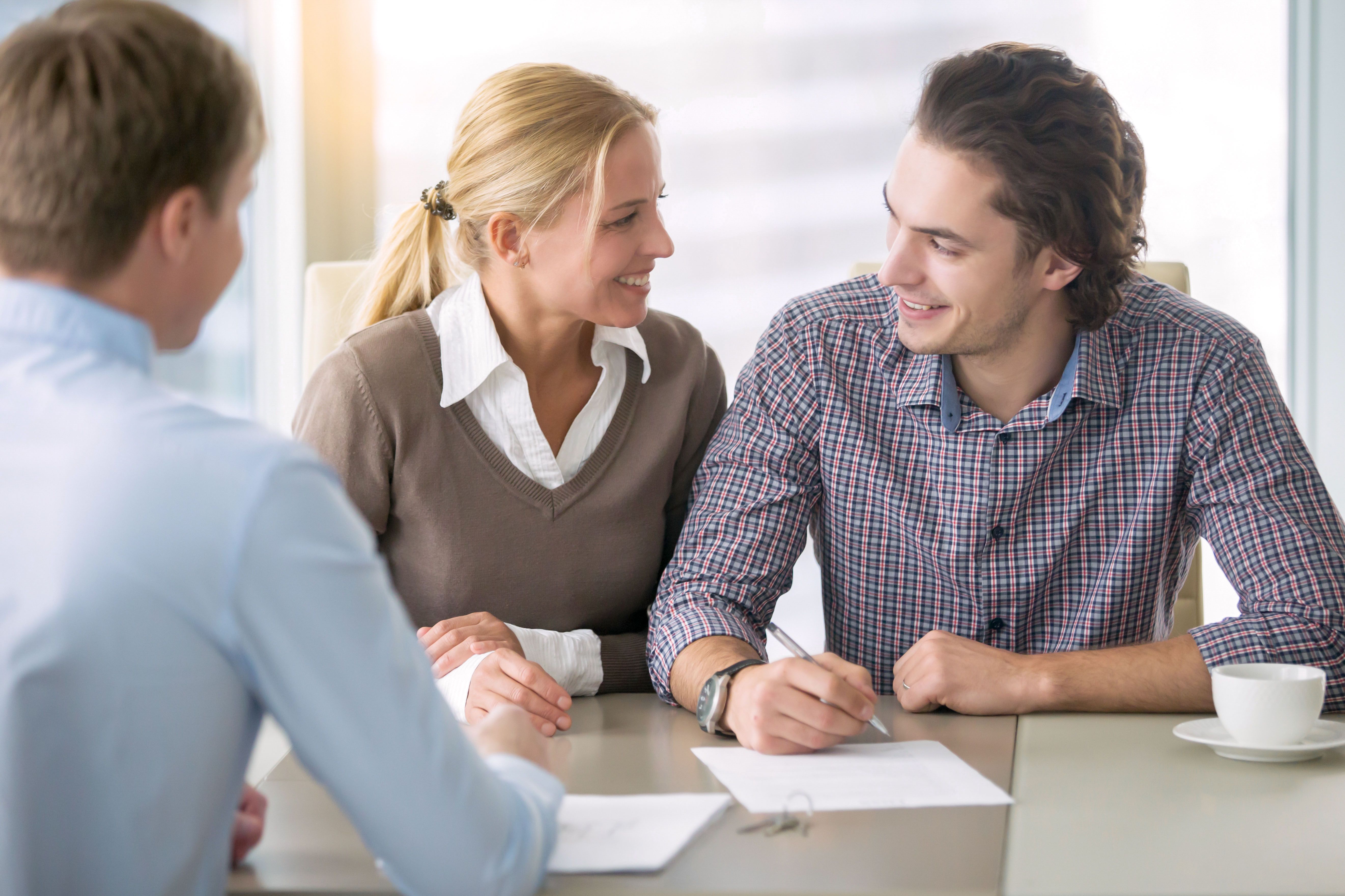 4 Ways Local Realtors Can Help You Buy Your First Home header image.