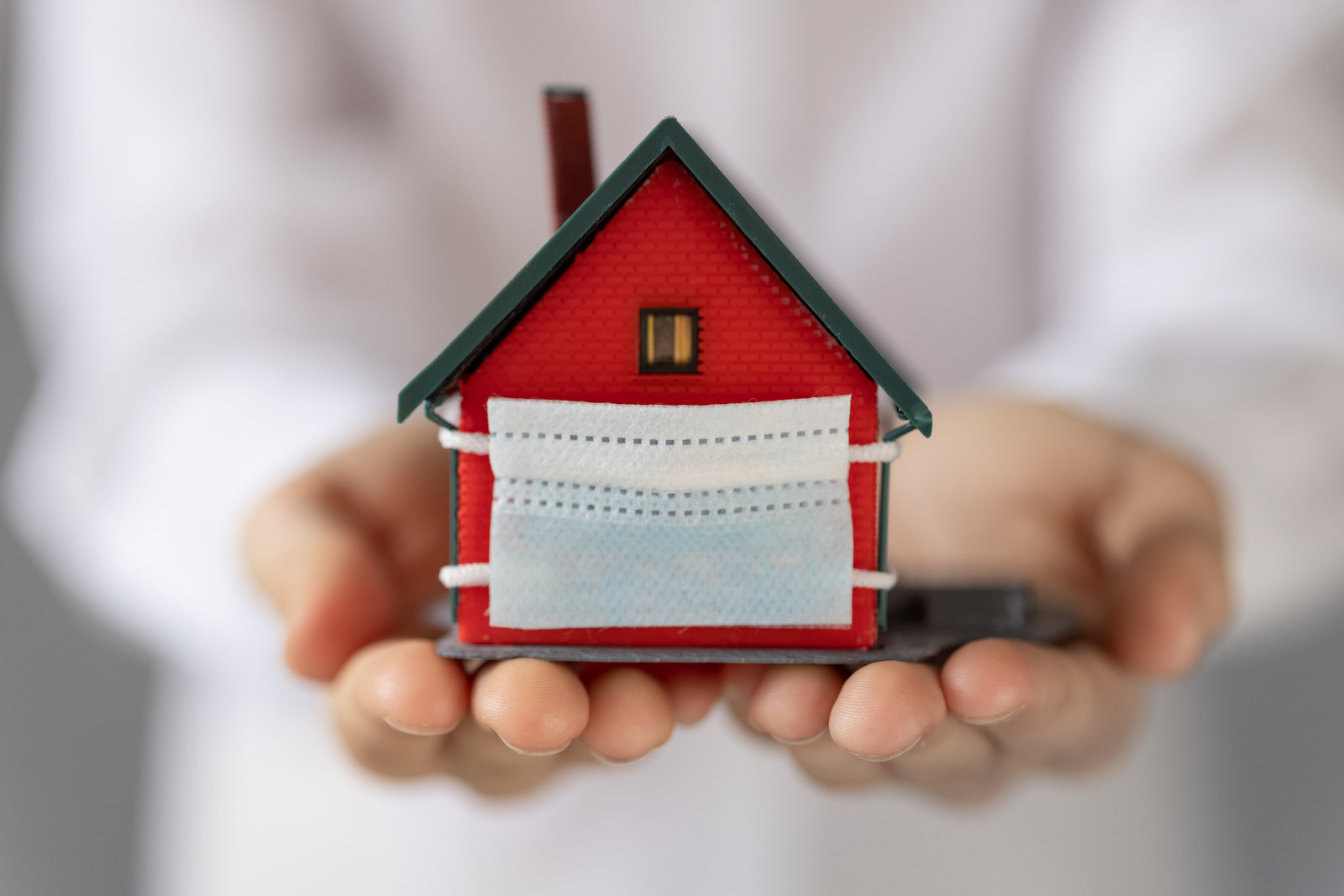 Listing during COVID-19: How to Sell Your Home While Staying Healthy header image.