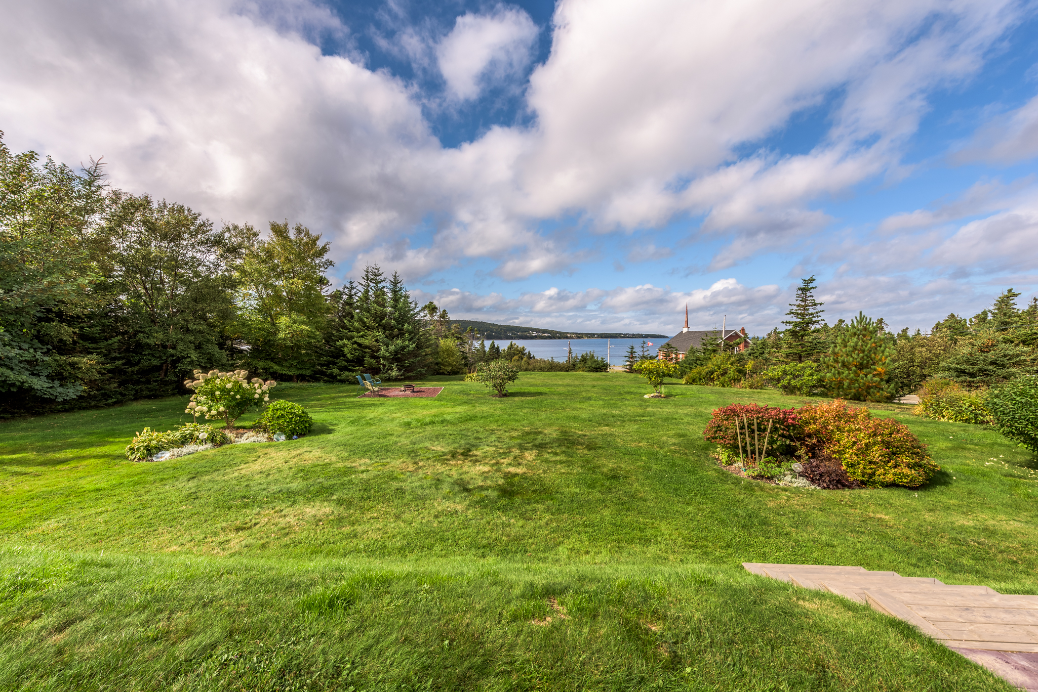 July 2022 - Mid-Year Market Update header image.