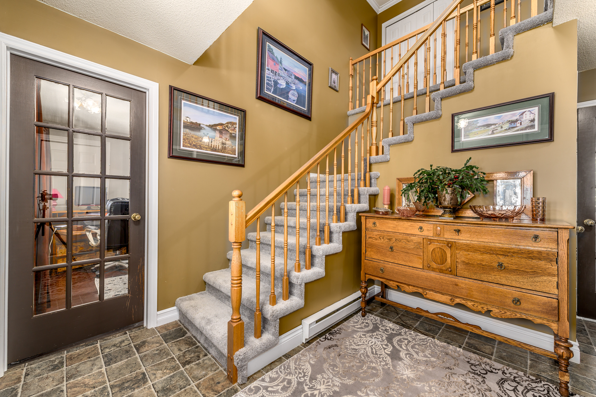 Home Maintenance Checklist: August header image.