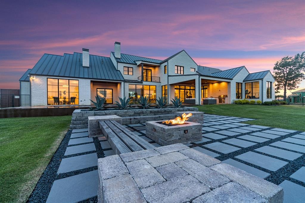 426 Sunrise Ridge in Ridge Lakes of Heath header image.