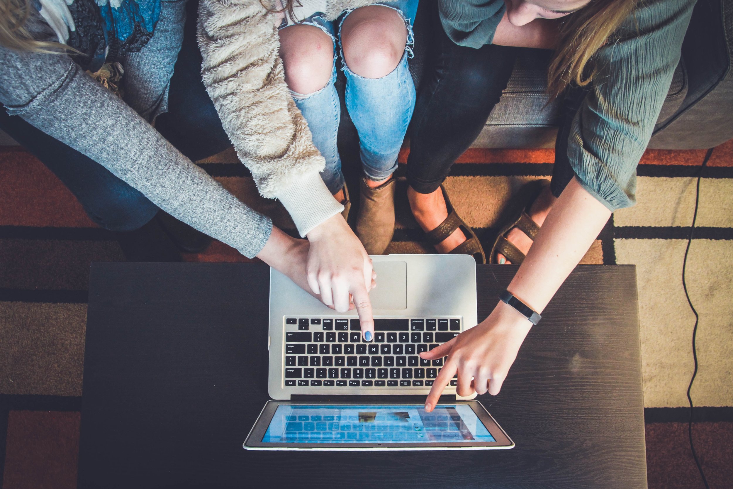 Top Lifestyle Considerations for Buying a Home header image.