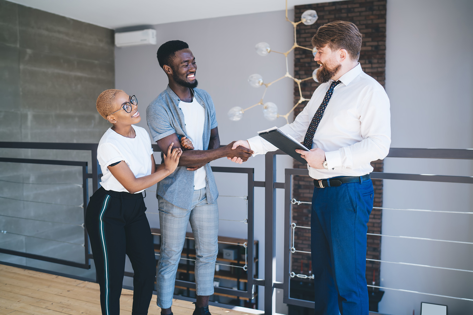 Understanding the Difference Between a Realtor and a Real Estate Agent header image.
