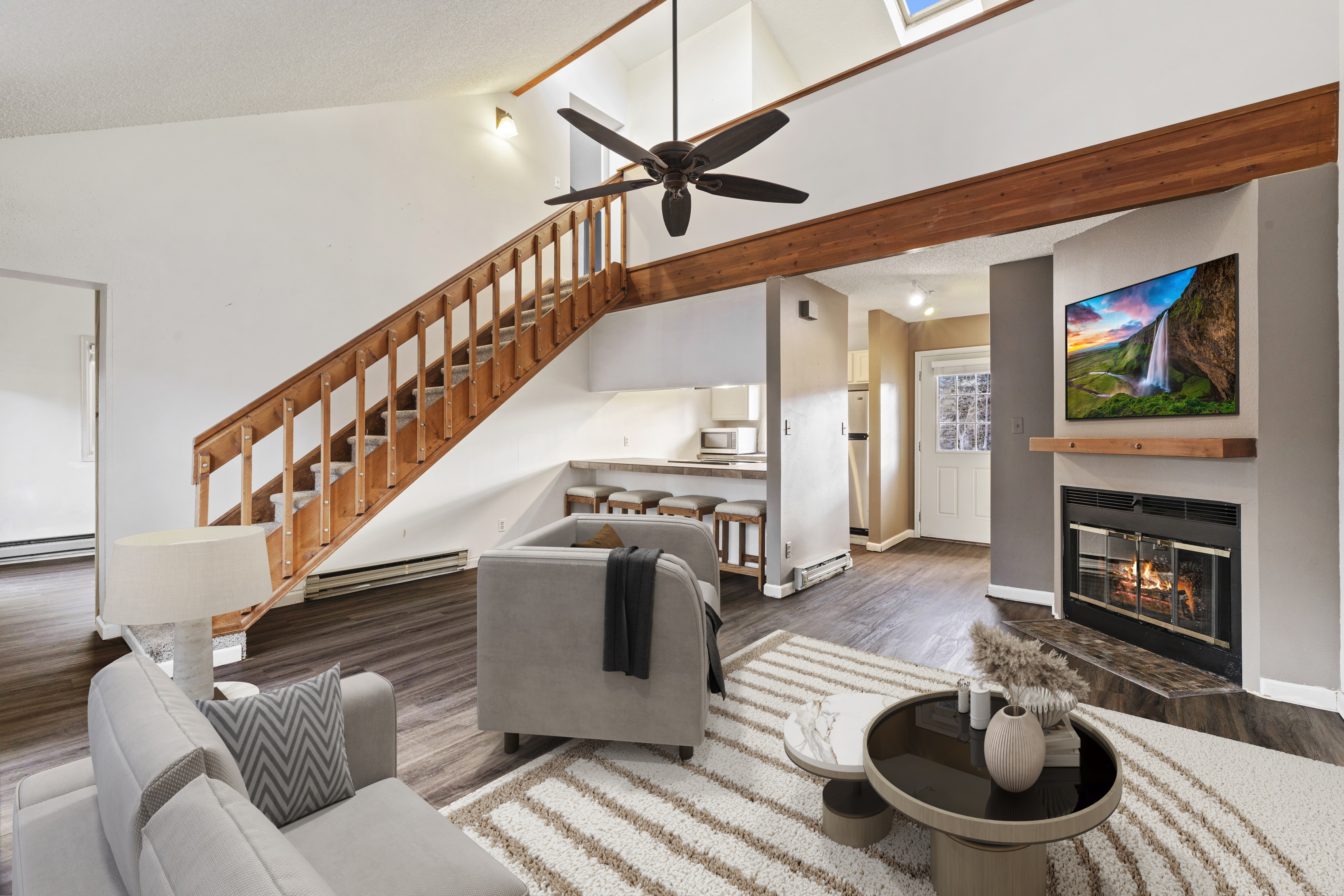 For Sale : Charming Mountain Escape header image.