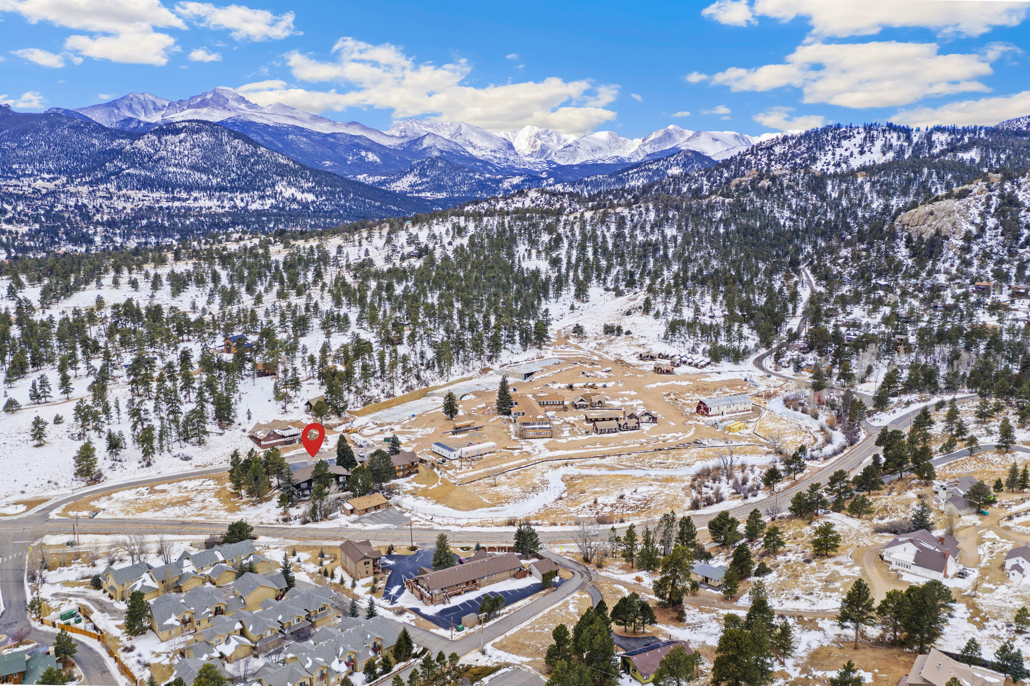 For Sale : Fall River Getaway! header image.