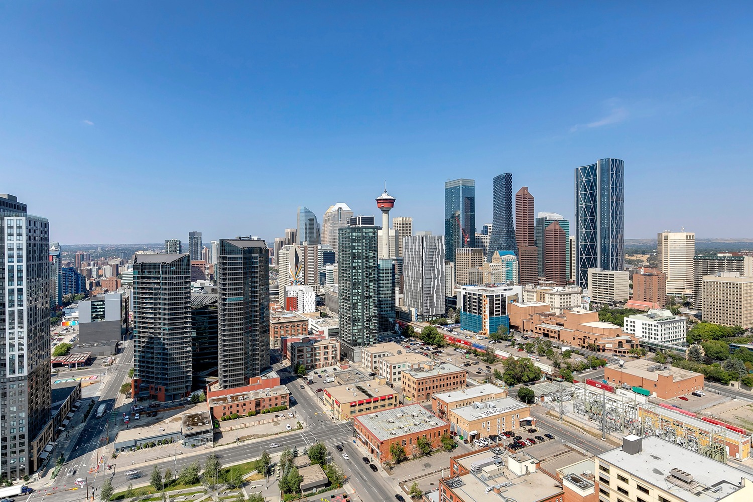 10 Honest Reasons You Might Not Want to Move to Calgary—But Here’s Why You Should Consider It Anyway header image.