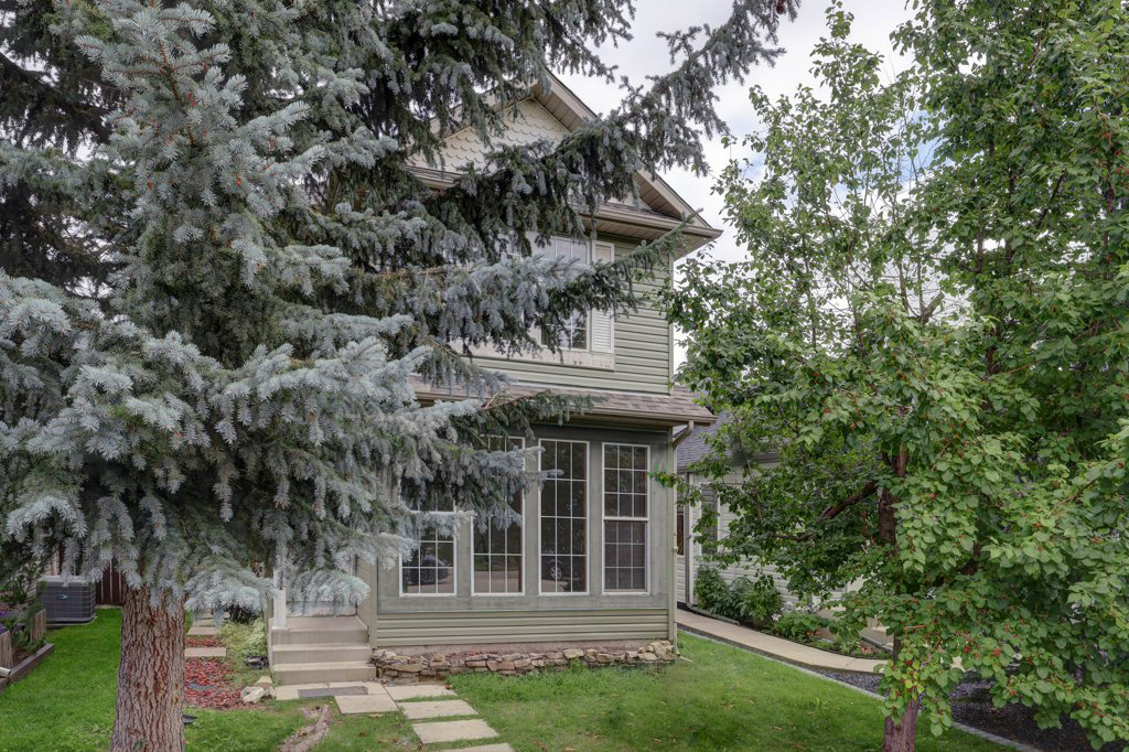 Just Listed: Family-Friendly Living in Coventry Hills header image.